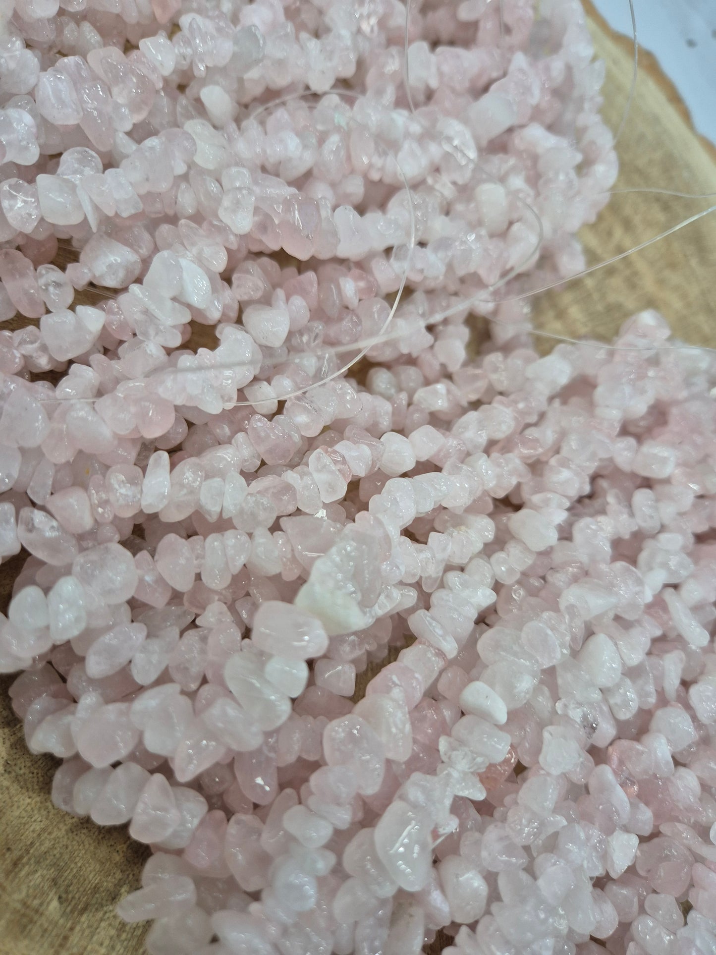 Rose Quartz Chip Beads approx 240 bead strand (5-8mm).