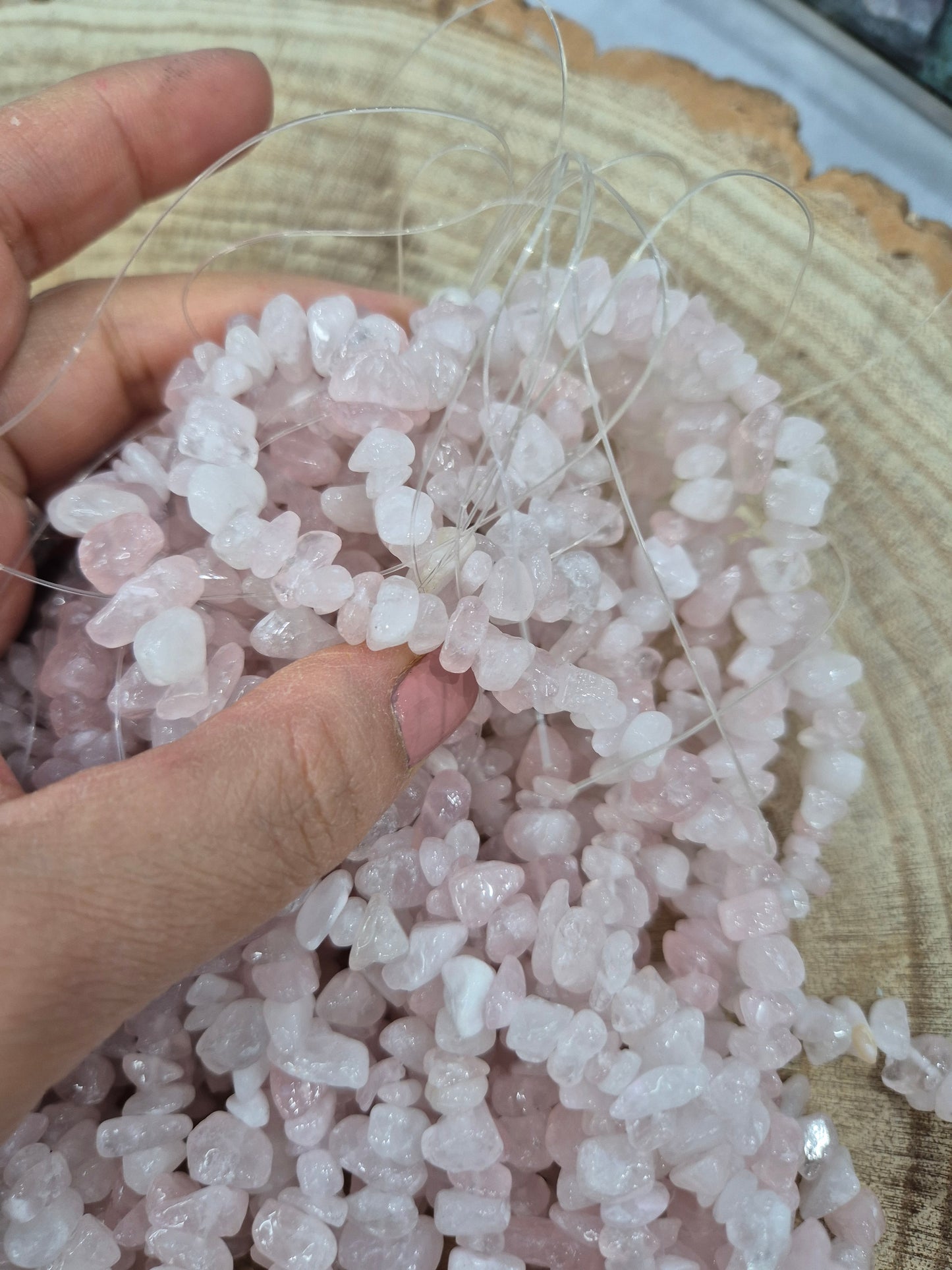 Rose Quartz Chip Beads approx 240 bead strand (5-8mm).